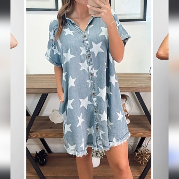 🛑SOLD🛑Star Print Denim Mini Dress - Picture 1 of 4